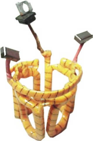 25600