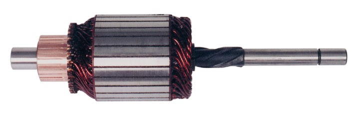 8997